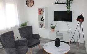 Ruhiges & Schickes 4 Zi-Apartment